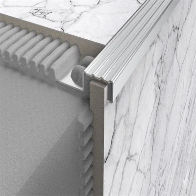 Nez de marche pour matériaux de construction en aluminium mat